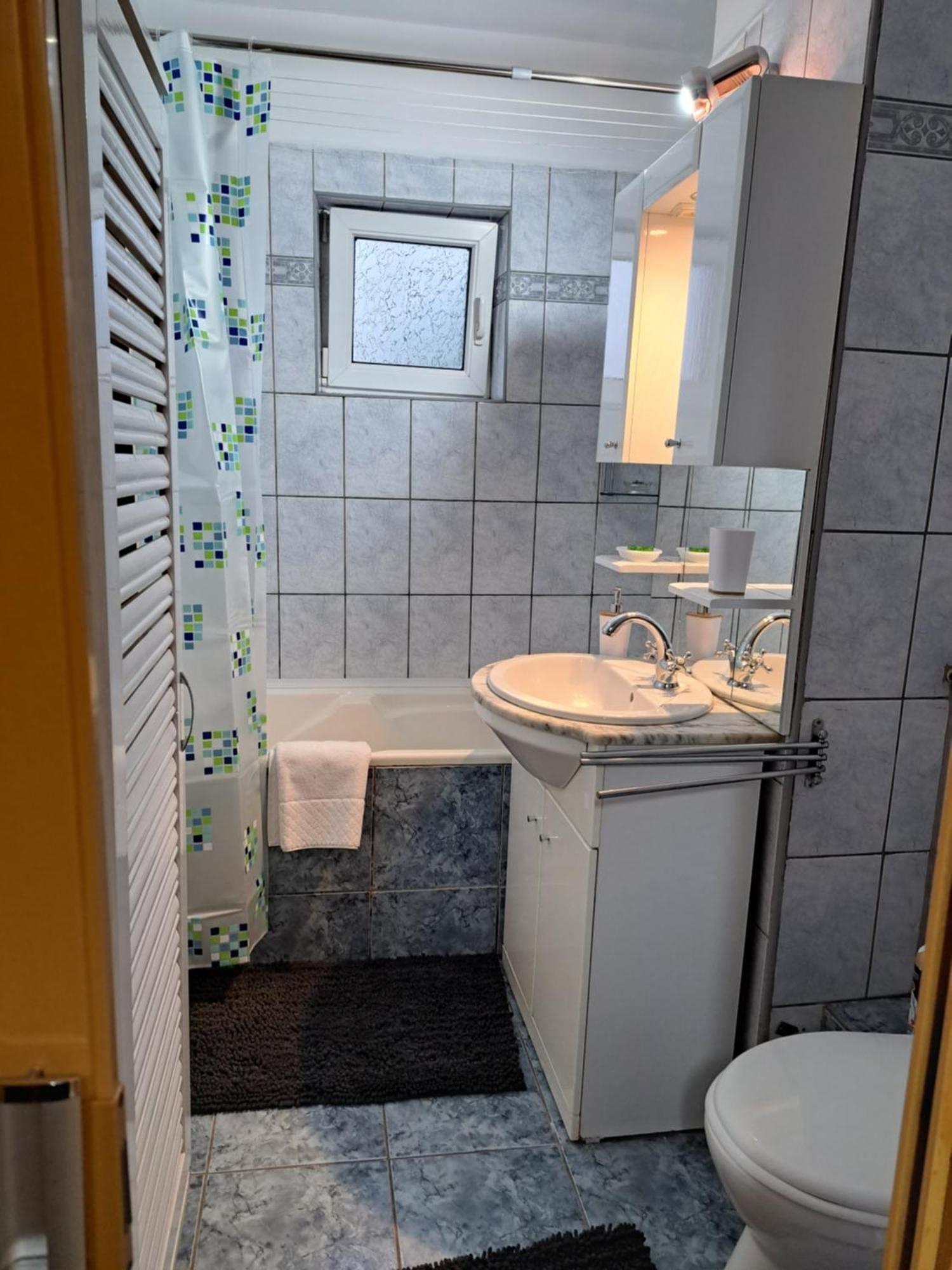 Deny Apartman Sfântu-Gheorghe Extérieur photo